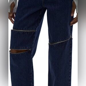 Helmut Lang
Zip High Rise Straight Jeans in Indigo